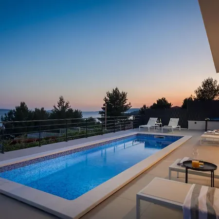 Olive Villa