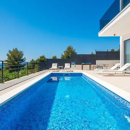 Olive Villa
